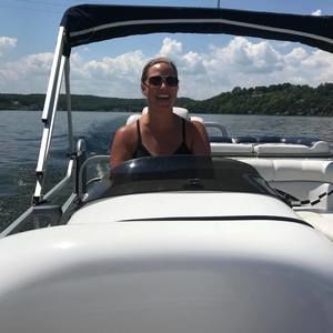 Meet your Posher, Jamie